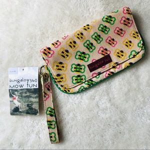BUNGALOW 360 - Canvas Bumble Bee Wristlet - NEW